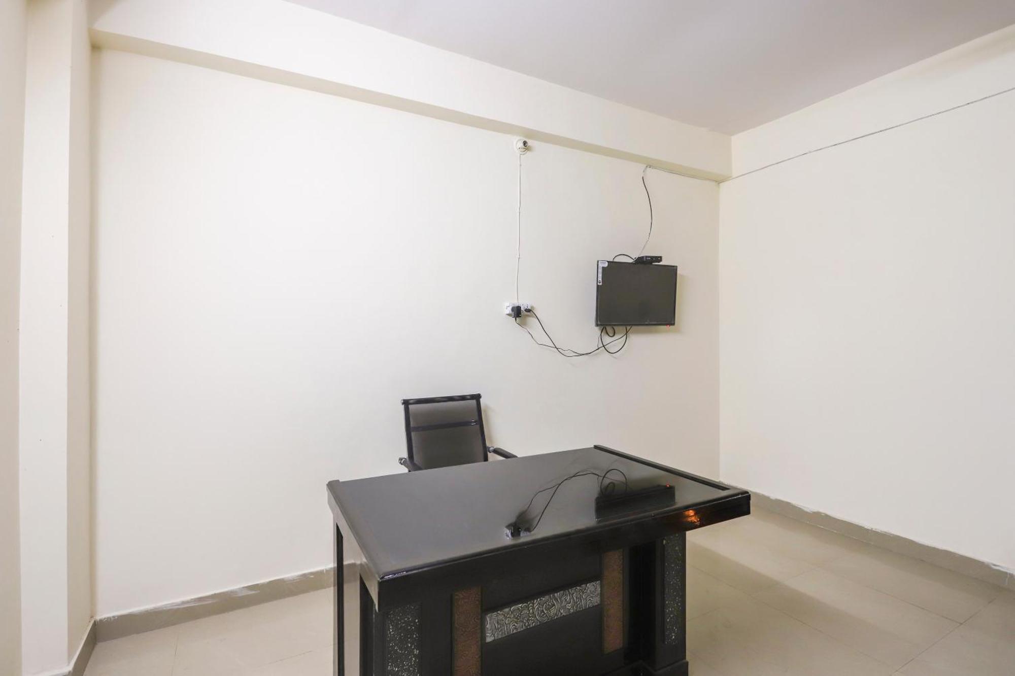 Hotel O Royal Residenc Indirapuram Kültér fotó